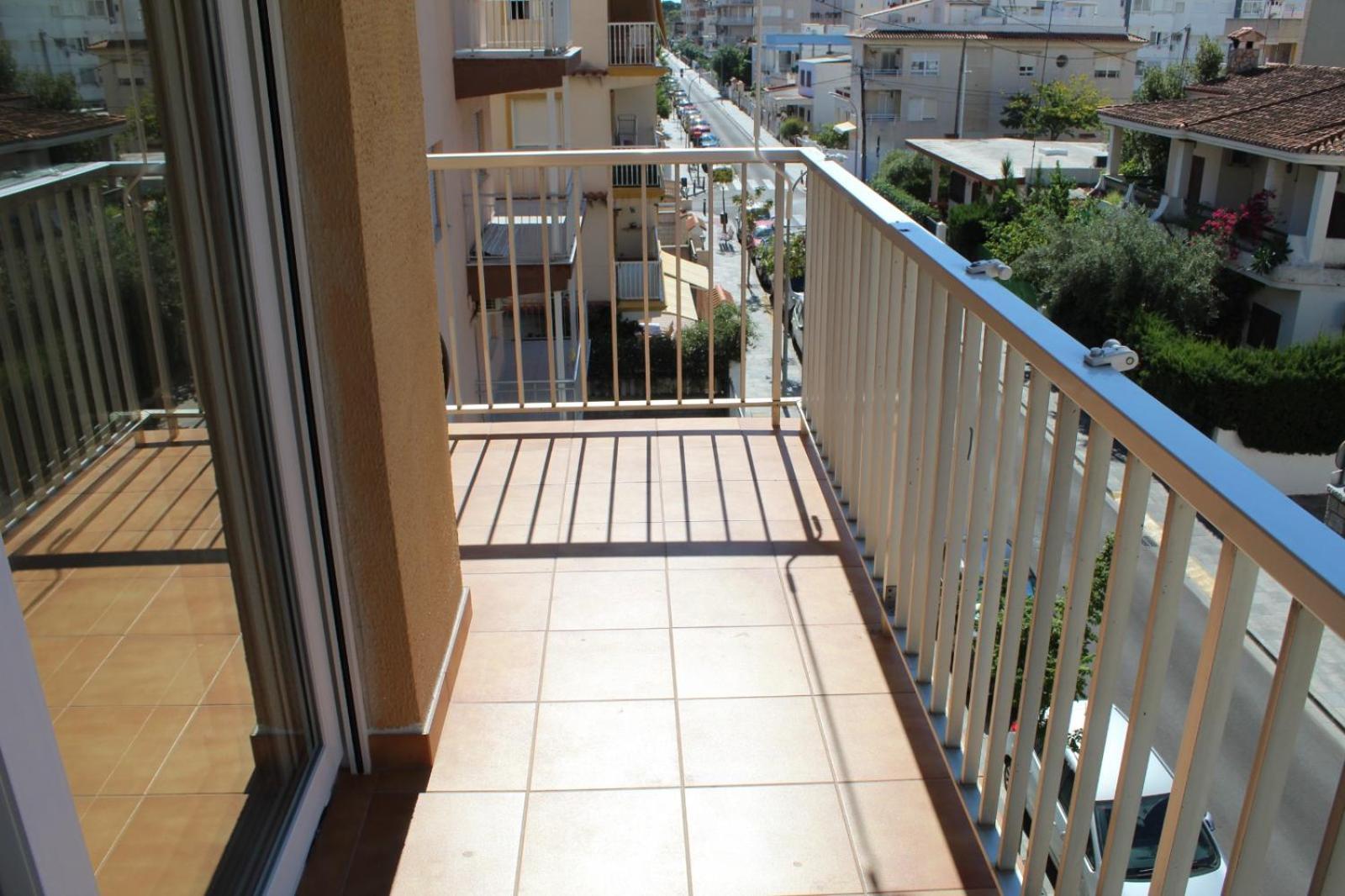 Baleares III Apartamento A 100 Metros De La Arena Playa de Gandia Exterior photo
